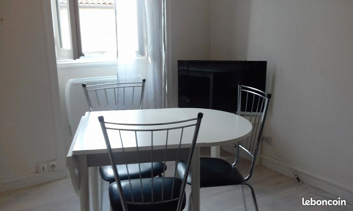 Appartement 1 pièce 21 m² · à Dax · 21 m² · 400 €