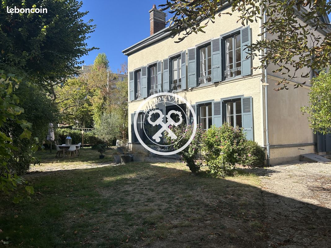 Maison 8 pièces 182 m² · à Troyes · 182 m² · 472 500 €