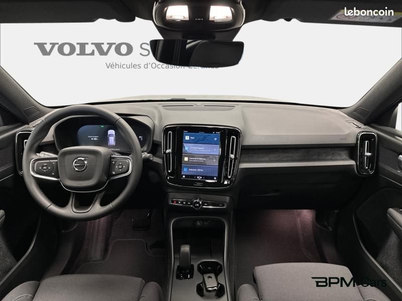 Volvo EX40 Single Extended Range 252ch Plus (image 4)
