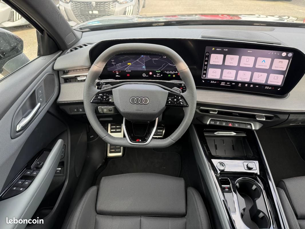 Audi Q3 DIESEL TDI 150 ch S tronic 7 S line (image 9)