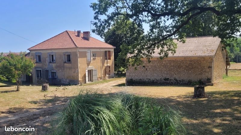 Maison 9 pièces 185 m² · à Fourcès · 185 m² · 276 000 €