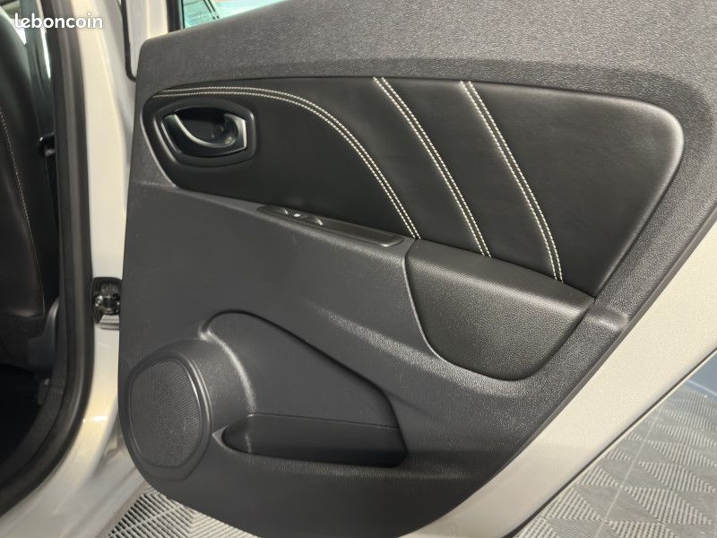 Renault CLIO IV 1.5 DCI 110CH ENERGY INITIALE PARIS 5P GARANTIE 60 MOIS POSSIBLE (image 23)