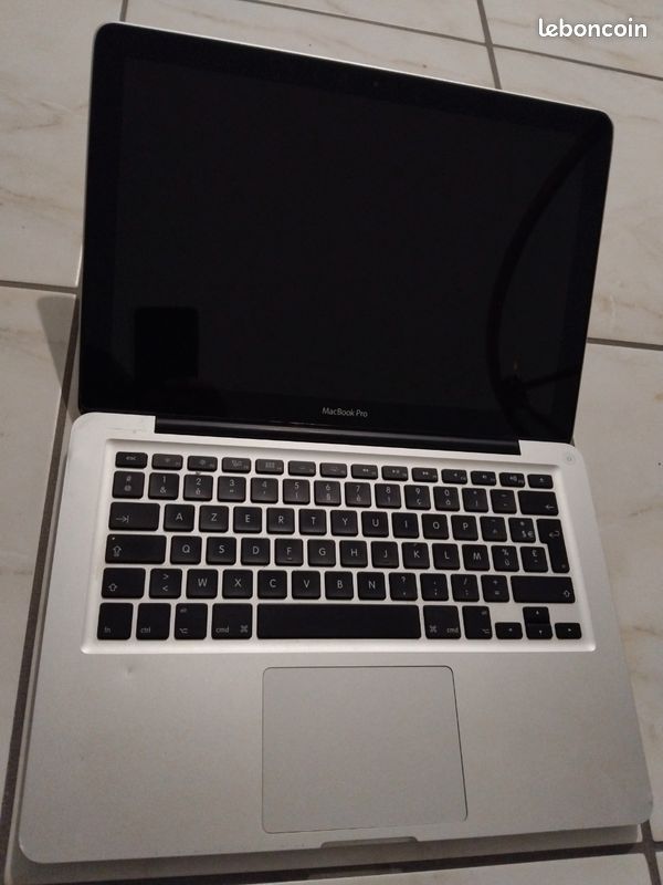 Mac book pro (image 2)
