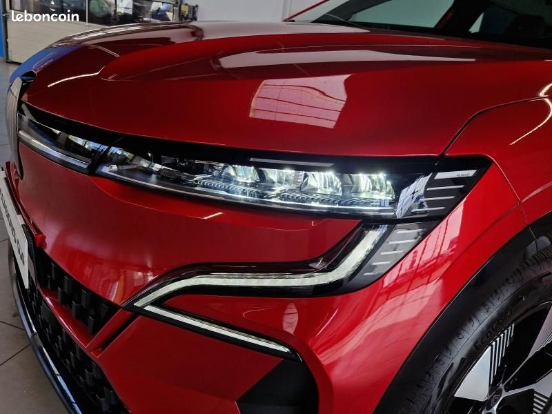 Renault Megane E-Tech Electric EV40 130ch Equilibre standard charge (image 29)