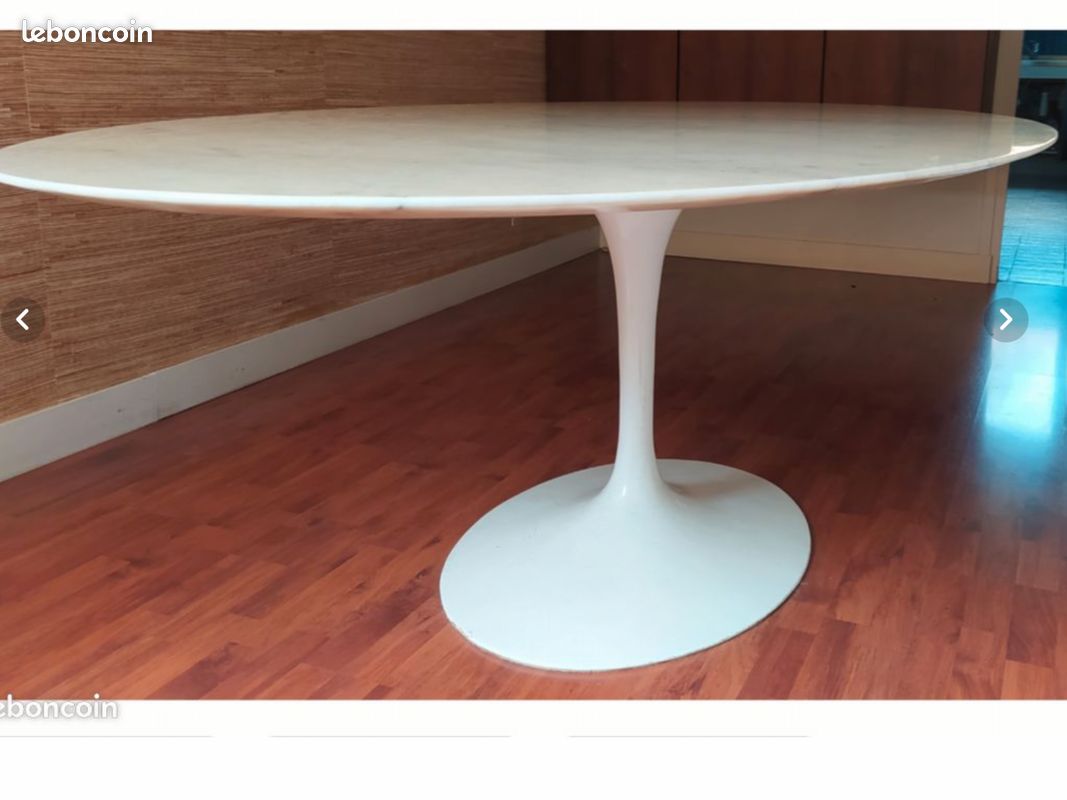 Table ovale Knoll designer Eero Saarinen (image 1)