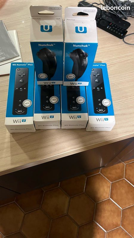 Wii UU Édition Premium Mario Bros collector (image 5)