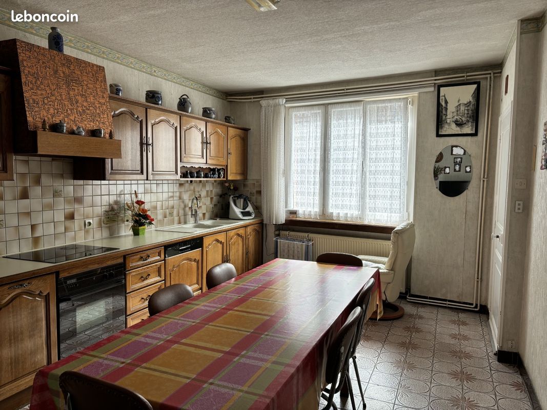 Maison 6 pièces 170 m² · à Vaucouleurs · 170 m² · 175 000 €