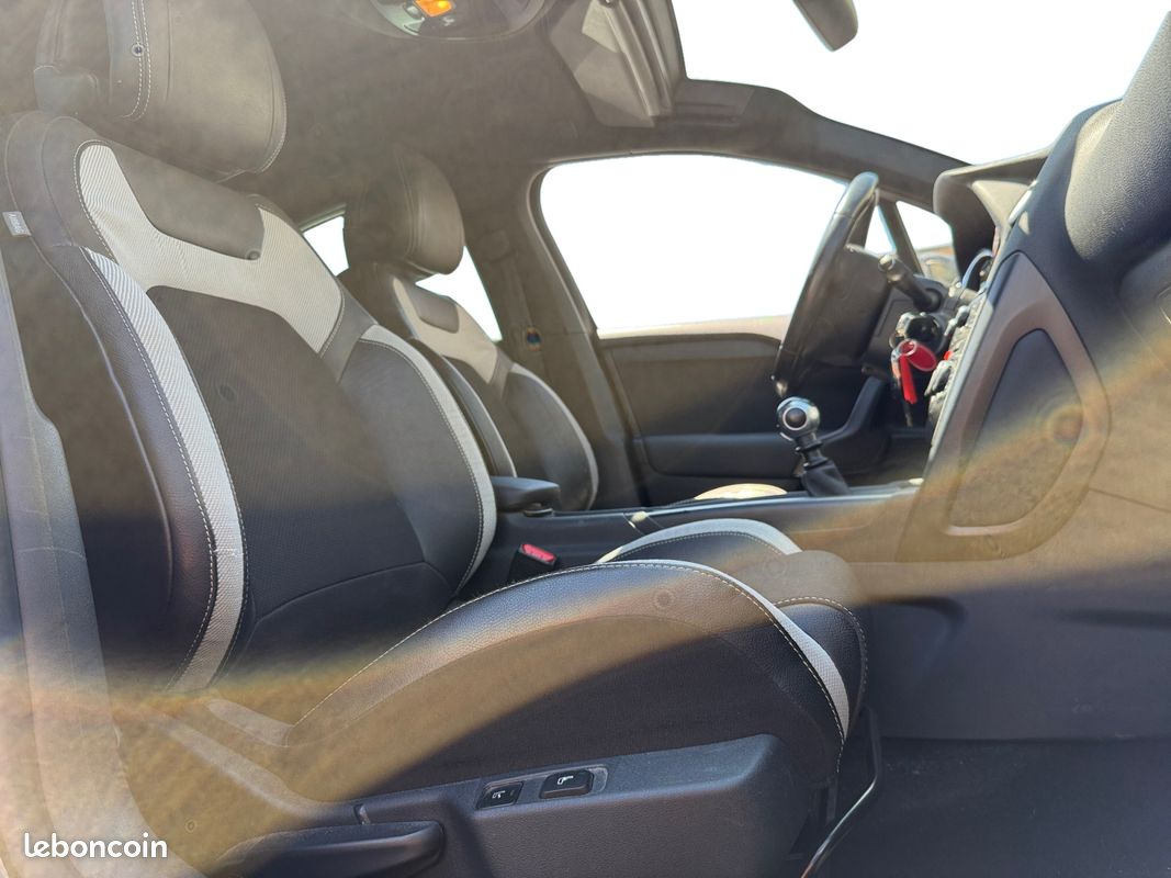 CITROEN DS4 1.6 HDI 110CH EXECUTIVE - Radar AR - Garantie 12 mois (image 10)