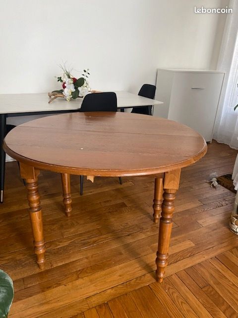 Table en cerisier à vendre (image 3)