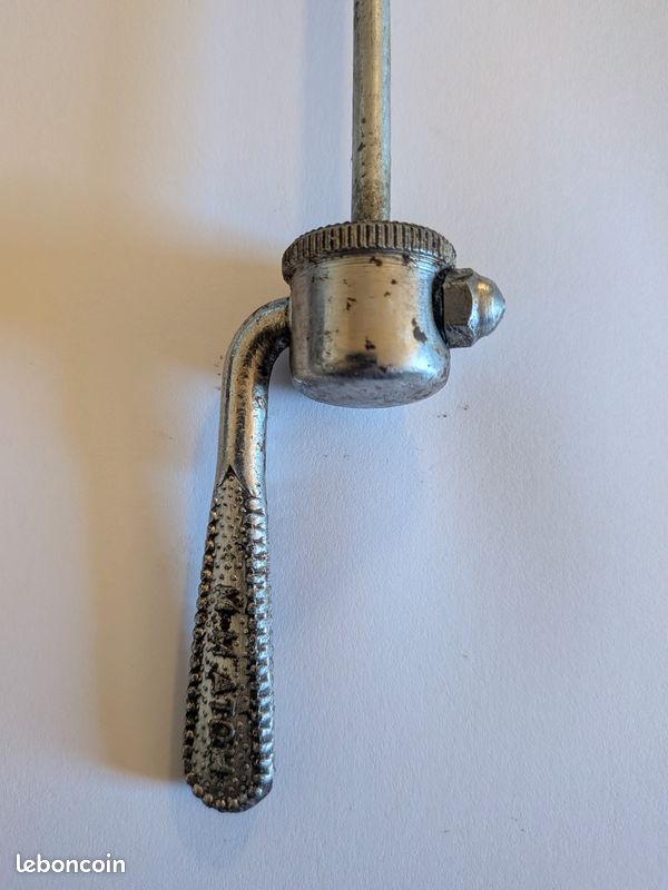NOS Maillard atom Vintage Quick Release Front Skewer attache