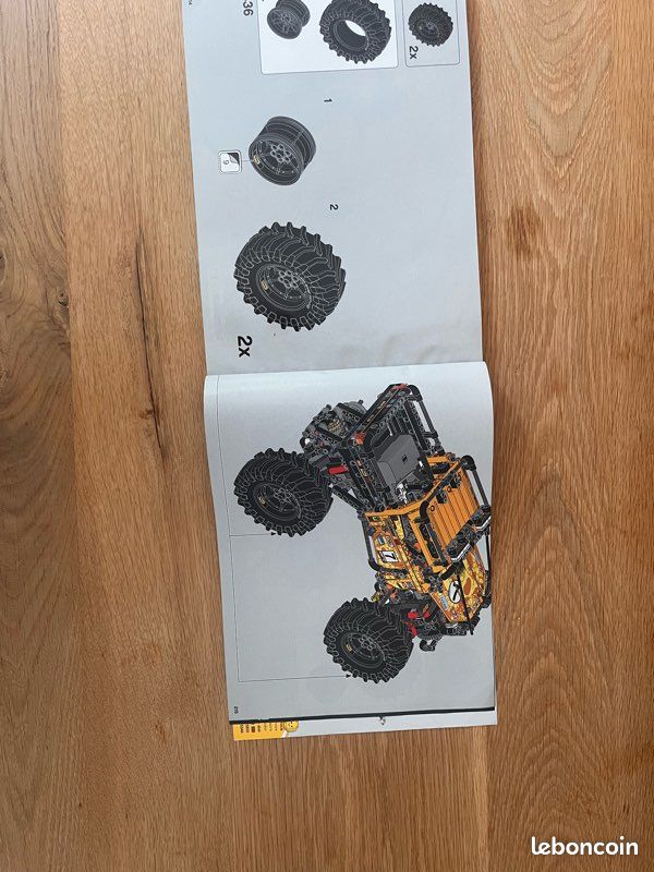 LEGO Technic 42099 – 4x4 X-treme Off-Roader Motorisé Control+ (image 13)