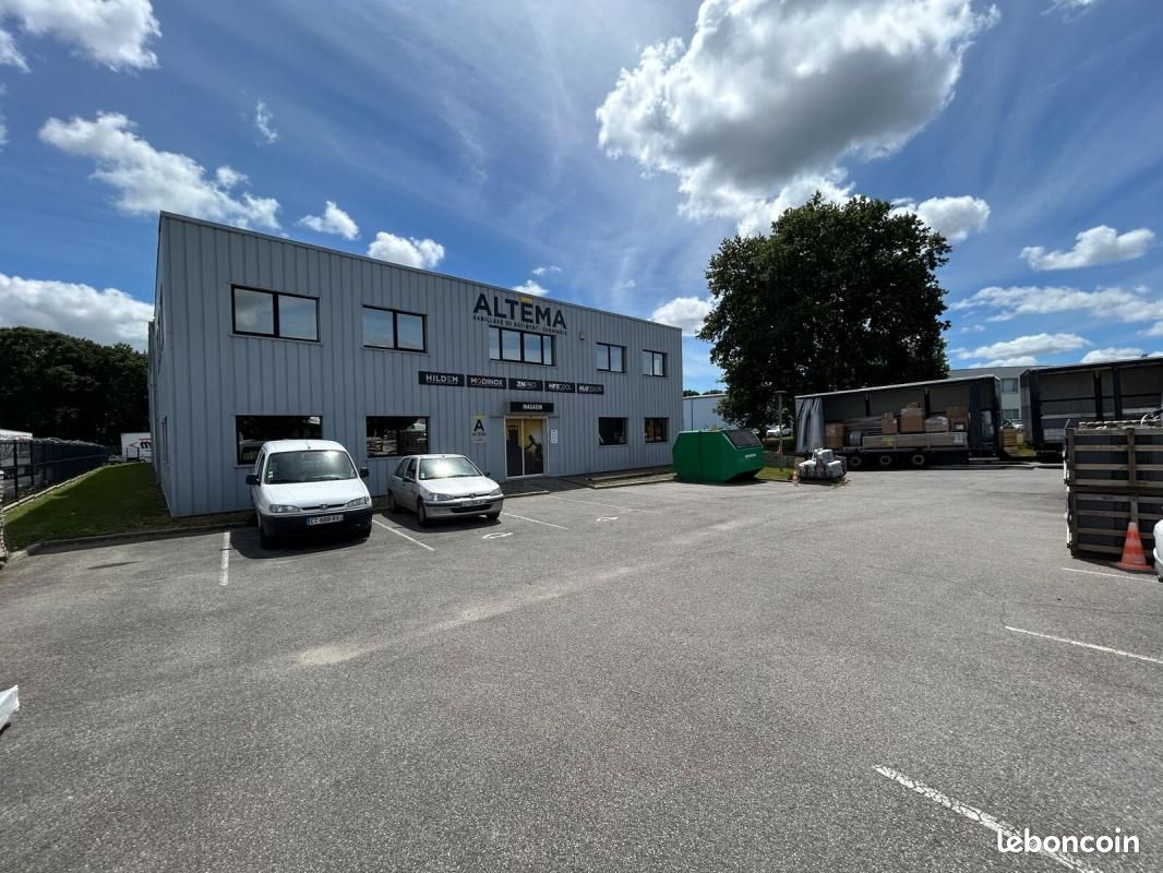 Local d'activité 1 348 m² (image 2)