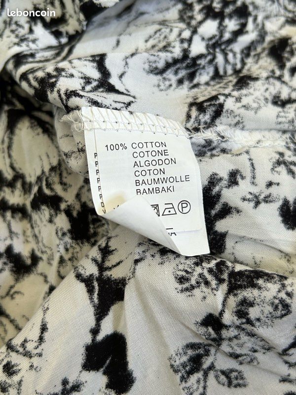 Tunique noire et blanche à manches courtes taille L/XL TBE (taille petit) (image 15)