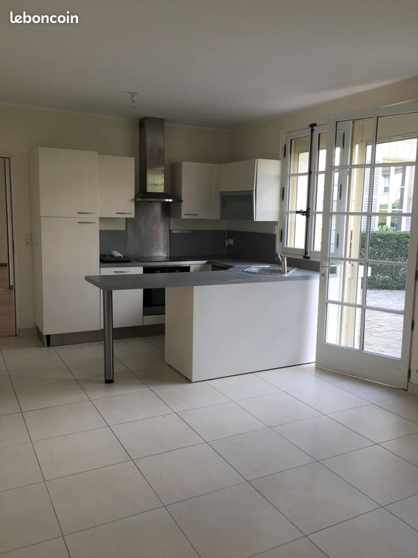 Appartement 2 pièces 42 m² · à Chantilly · 41,8 m² · 857 €/mois