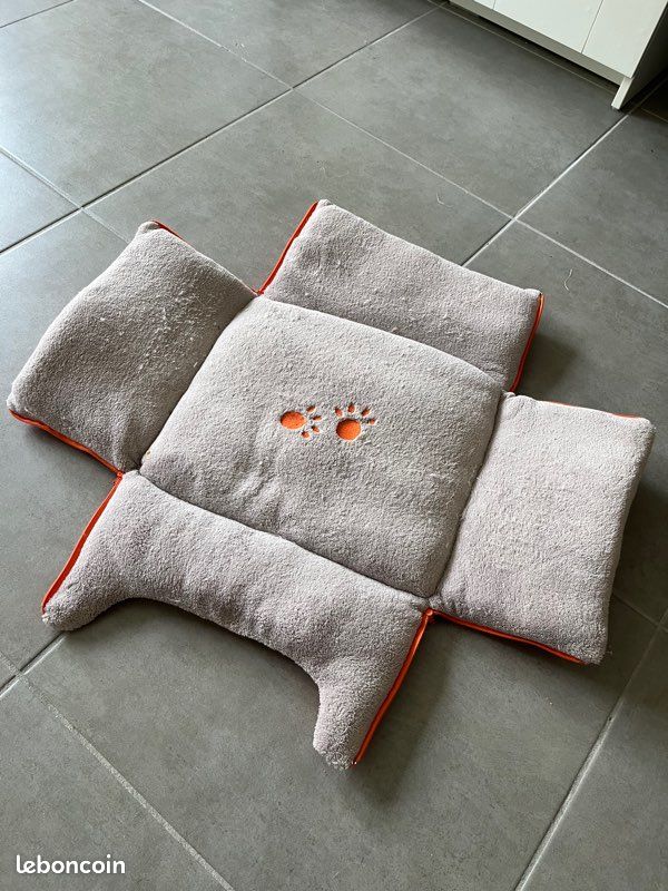 Panier douillet pour chat/chien (image 3)