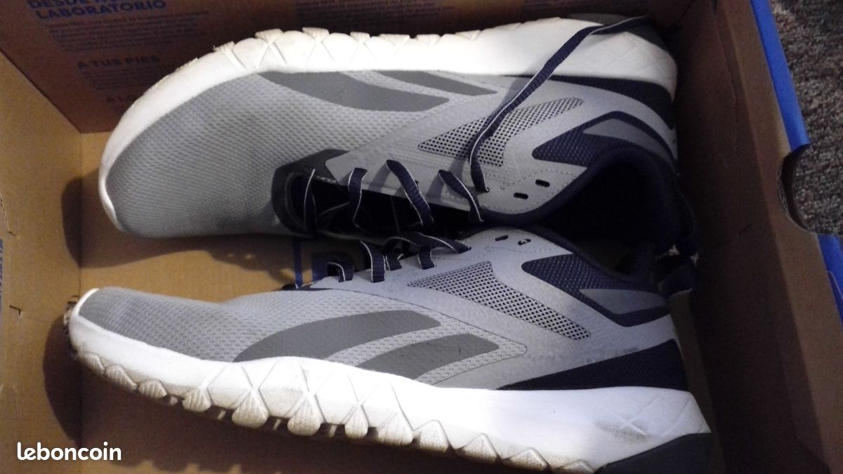 Chaussure reebok 42 (image 2)