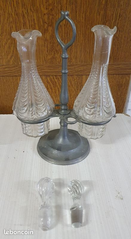 Vinaigrier en verre ancien (image 2)