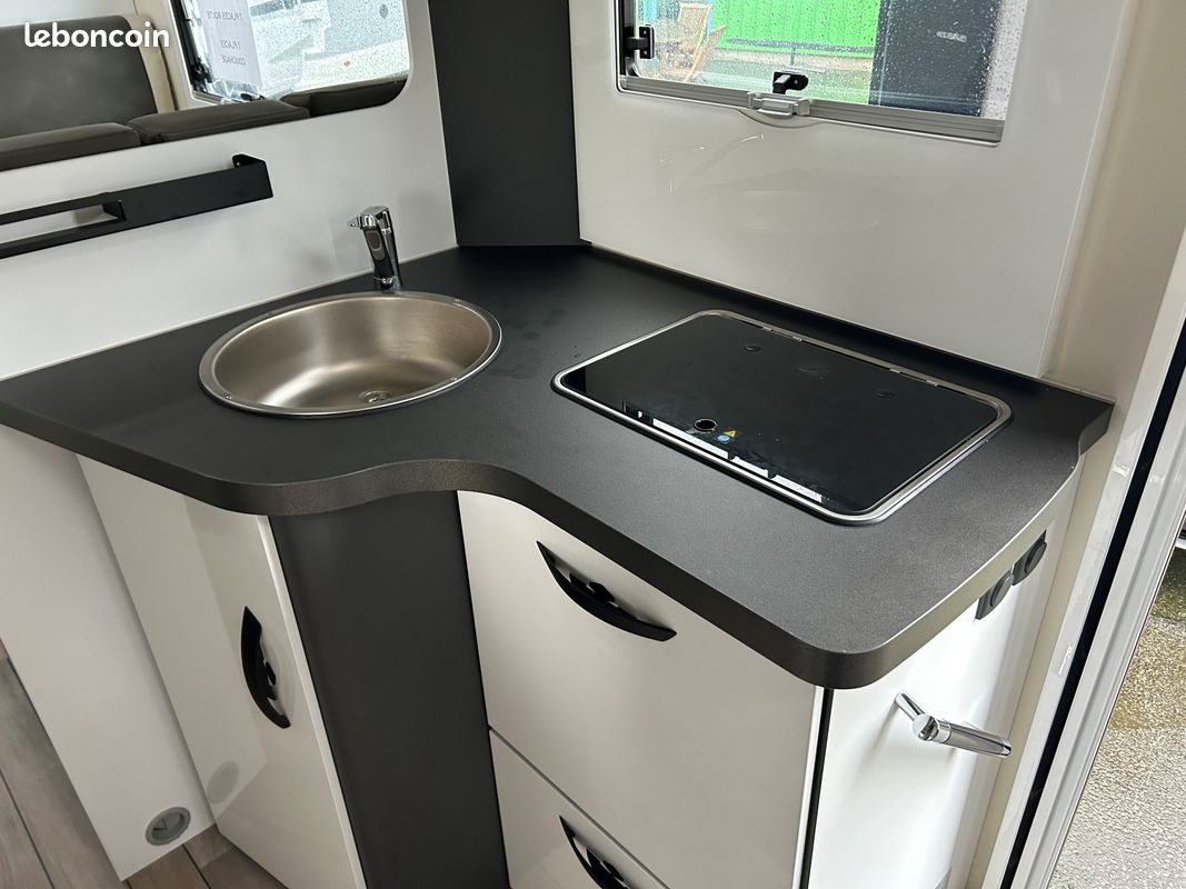 OFFRE ESTIVALE MCLOUIS - GLAMYS 322 - une capucine FAMILIALE et spacieuse - 7 PLACES CG ET COUCHAGES (image 6)