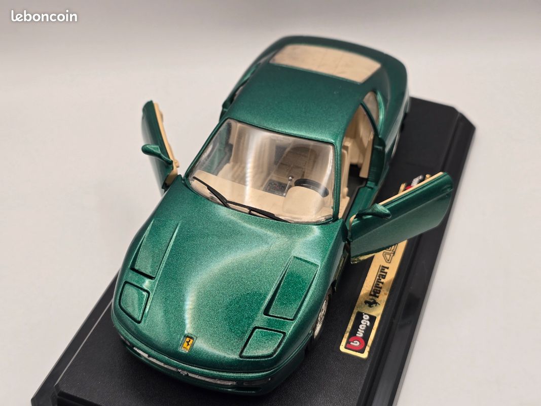 Modèle Réduit Ferrari 456 GT (1992) 1:25 Par Bburago - Couleur Bleu Métallisé - Occasion