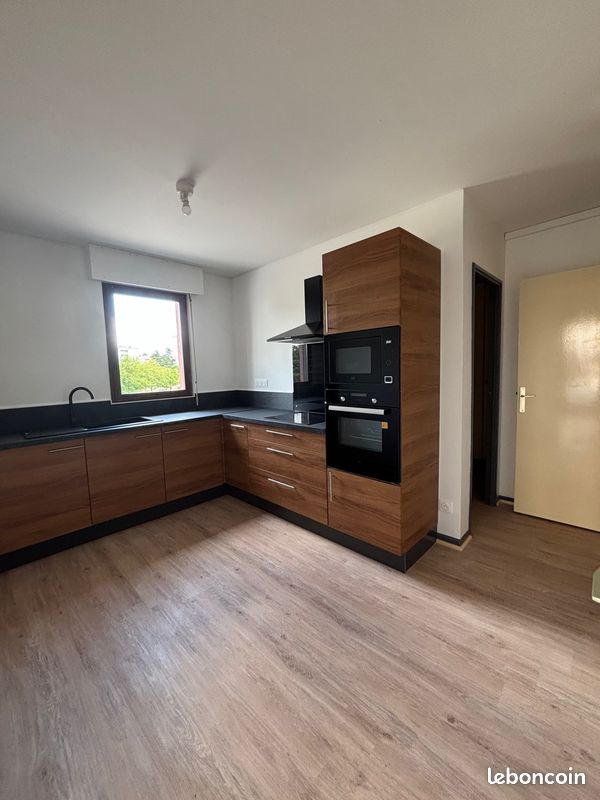 Appartement 5 pièces 124 m² · à Vitry-le-François · 124 m² · 98 000 €