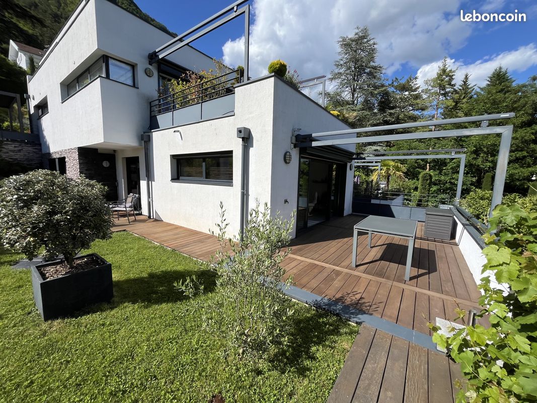 Appartement 3 pièces 90 m² · à La Tronche · 90 m² · 480 000 €