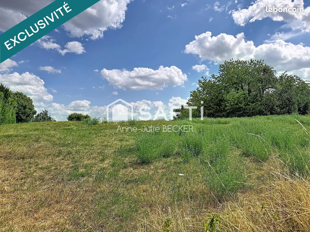 Terrain 1602 m² · à Holving · 1 602 m² · 50 000 €