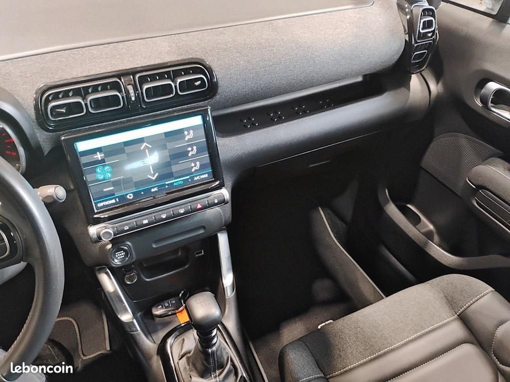 Citroën C3 Aircross BlueHDi 110 S&S BVM6 Shine Pack (image 22)