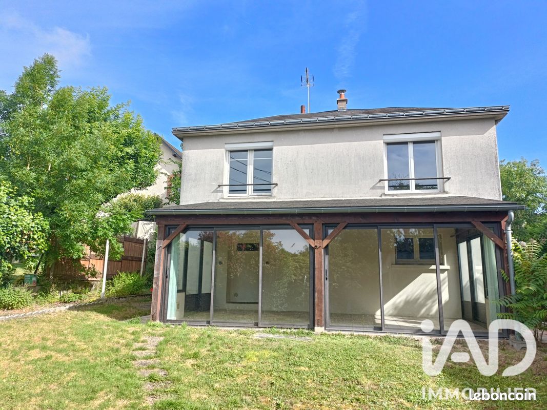 Maison 4 pièces 103 m² · à Château-Renault · 103 m² · 127 000 €