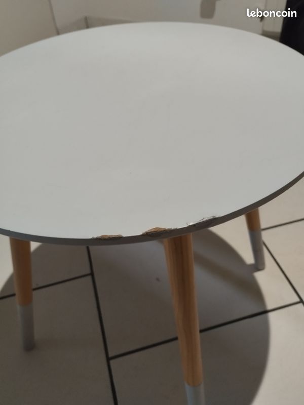 Petite table ronde (image 3)