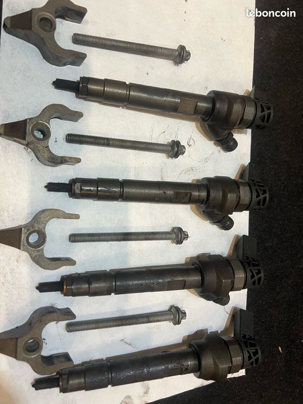 Lot 4 injecteurs Bosch BMW N47 2.0 Diesel – F30 F31 (image 1)