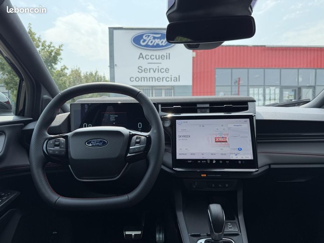 Ford Puma 1.0 EcoBoost Hybrid 125ch ST-Line S&S Powershift (image 13)