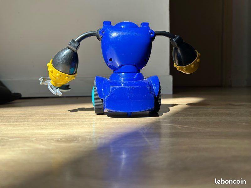 Robots de combat silverlit télécommandés (image 7)