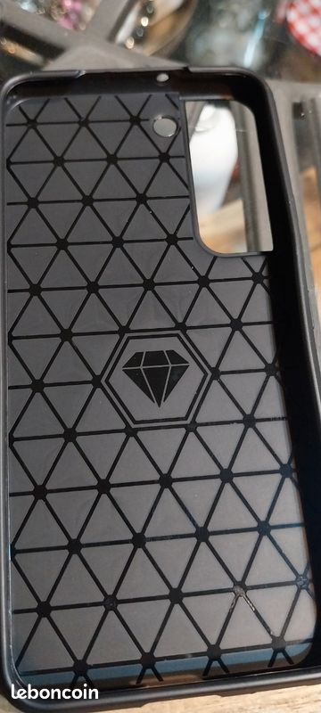 Coque souple " Samsung S22" (image 5)