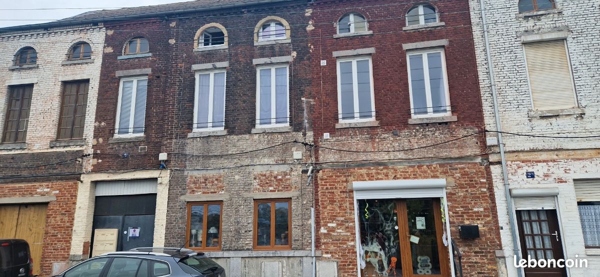 Immeuble 6 pièces 170 m² · à Hautmont · 170 m² · 155 500 €