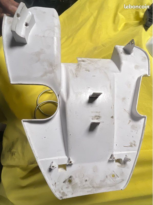 Passage De Roue Avant Pour Honda CB 500 (1997-2003) - Référence Honda 80100-KBV-000, Occasion