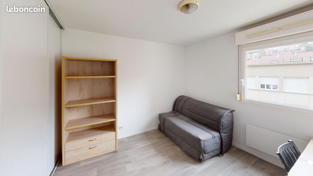 Appartement 1 pièce 18 m² · à Saint-Étienne · 18 m² · 360 €/mois