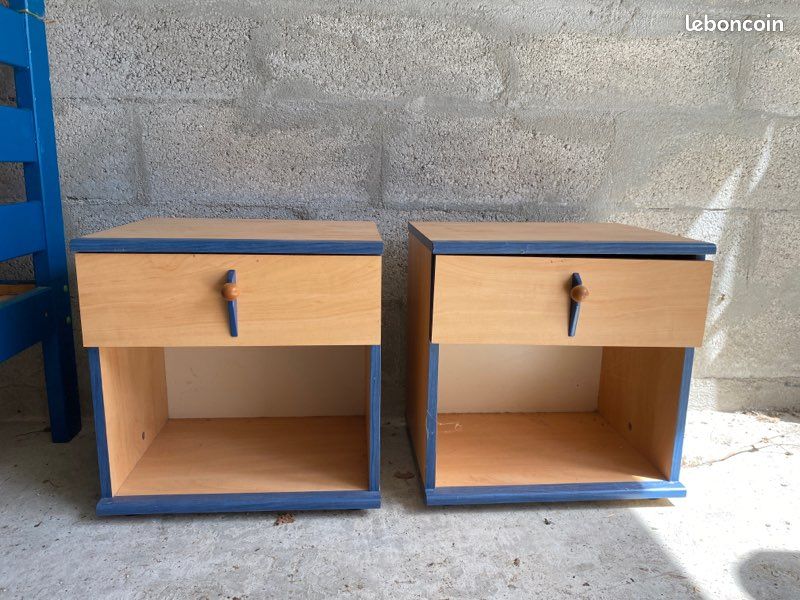 Tables de chevet (image 1)