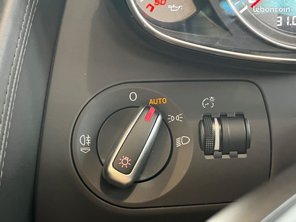 Audi R8 SPYDER 4.2 V8 FSI 430CH R TRONIC 6 (image 13)