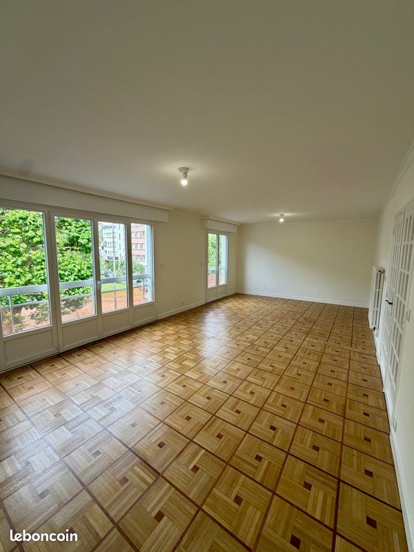 Appartement 3 pièces 79 m² · à Lorient · 79 m² · 215 000 €