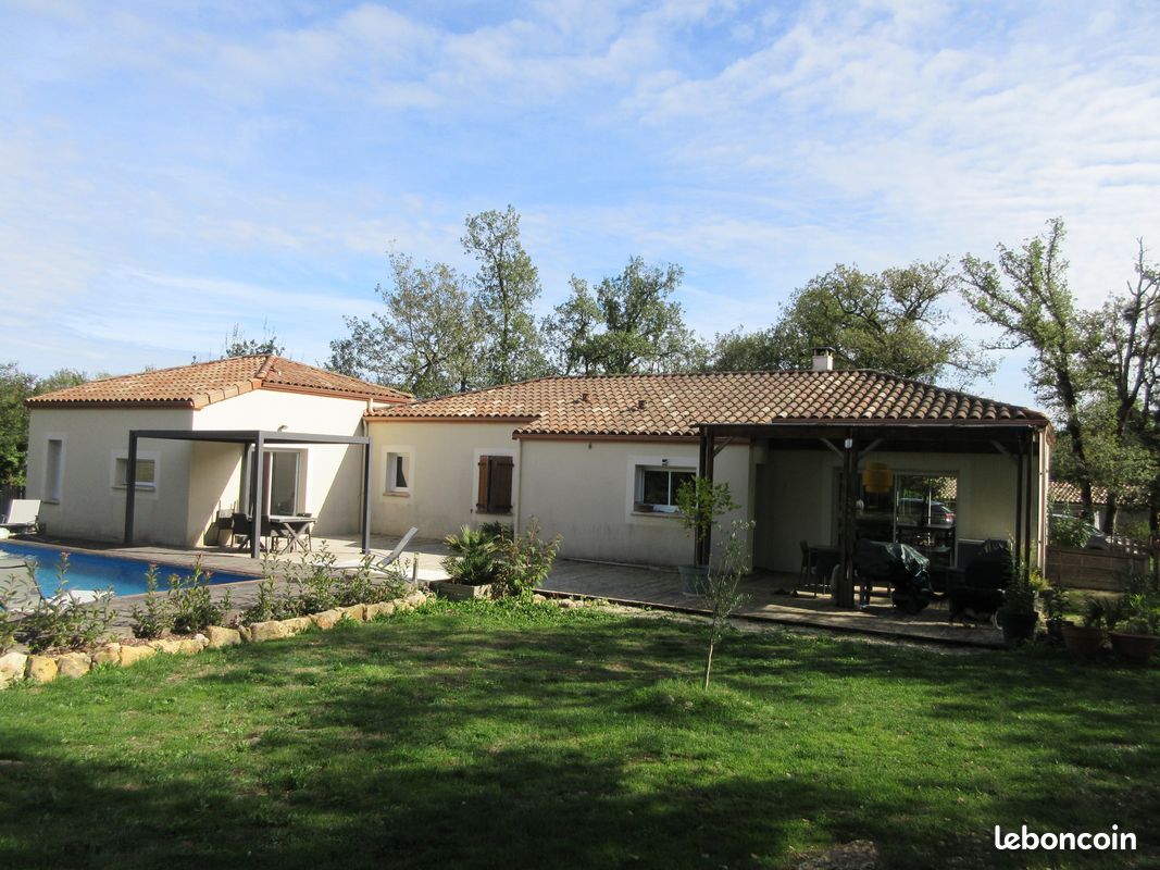 Maison 6 pièces 155 m² · à Montdoumerc · 155 m² · 348 000 €