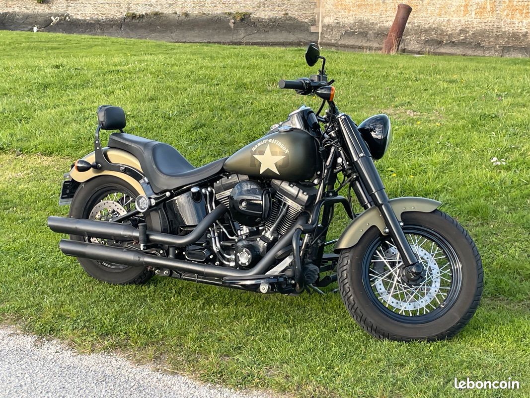 Collector Harley Softail Slim S 1800cc – Olive Gold Military