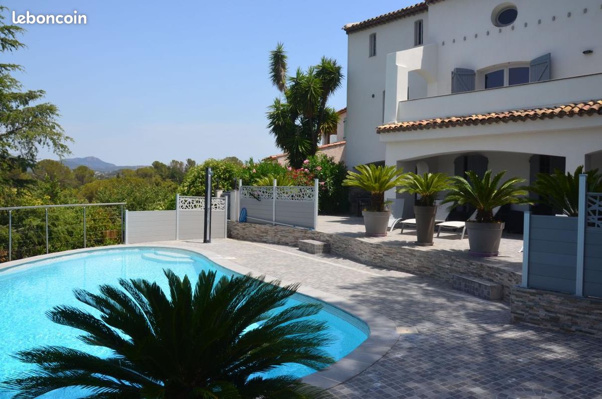 Maison 6 pièces 196 m² · à Saint-Raphaël · 196 m² · 1 180 000 €