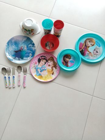 Kit vaisselle bébé princesse neuf - Coffret vaisselle bébé | Beebs