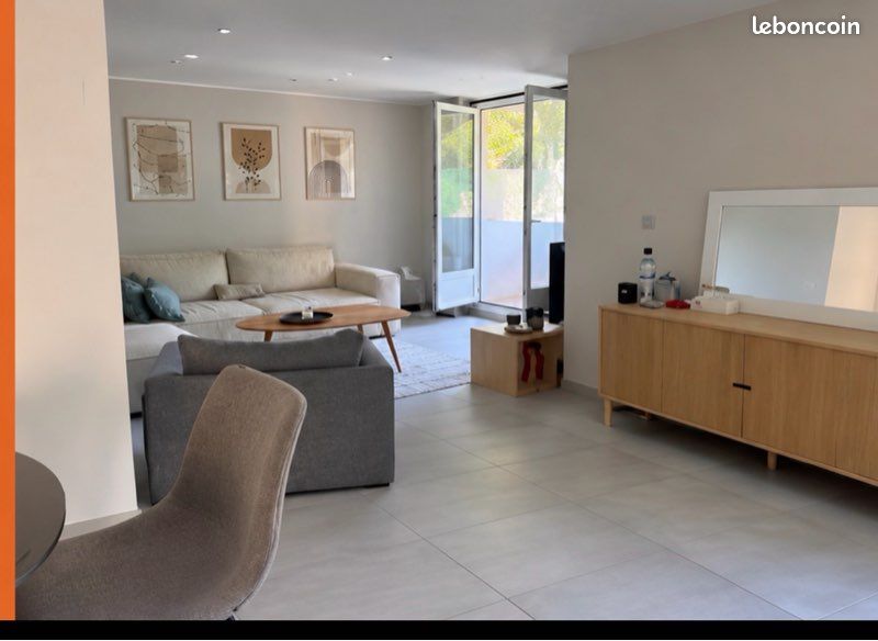 Appartement 3 pièces 77 m² · à Roquebrune-Cap-Martin · 77 m² · 1 700 €/mois