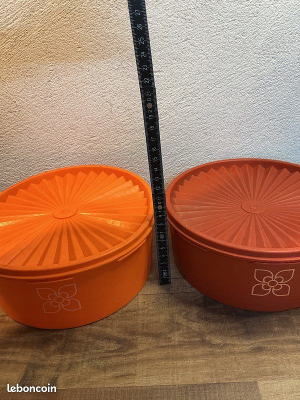 Boîte Tupperware Vintage Jaune – Décor Soleil Fleur – Années 70/80 – Belgique