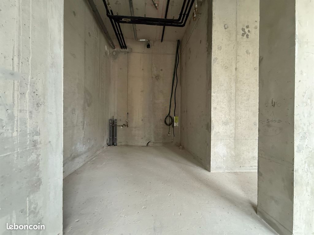 Boutique 199 m² ST OUEN SUR SEINE (image 6)