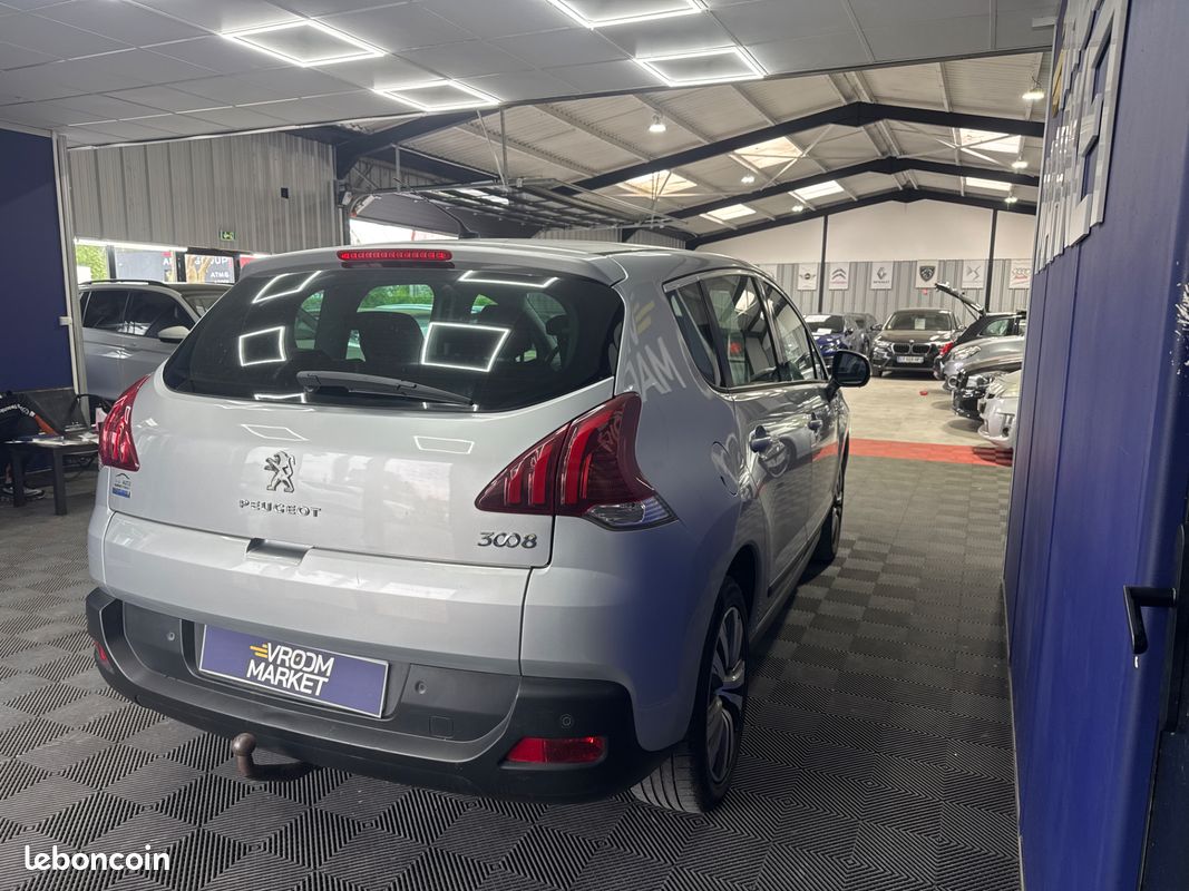 PEUGEOT 3008 1.6 BlueHDI 120ch - 2015 - 160 000 km - Système de navigation - Régulateur de vitesse (image 5)