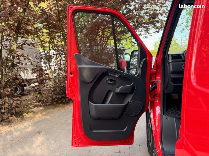 RENAULT MASTER L2H2 2,3 DCI 135 ch TRAC F3500 GRAND CONFORT - 11 658 HT - TVA RÉCUPÉRABLE - AUCUN FRAIS A PRÉVOIR - SORT DE REVISION - (image 11)
