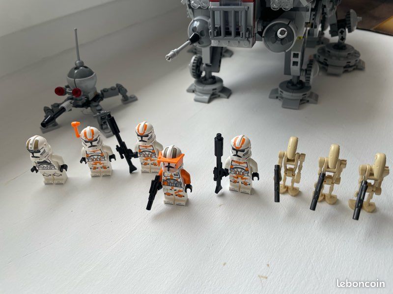 LEGO Star Wars 75337 AT-TE Walker - complet avec boîte et notice - commandant Cody inclus (image 4)