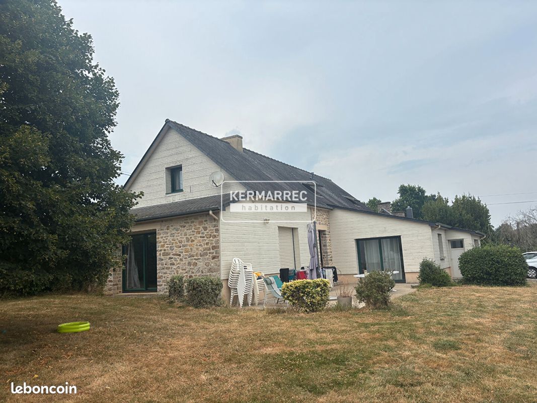 Maison 8 pièces 200 m² · à Taillis · 200 m² · 950 €/mois